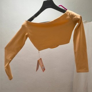 Oceans Apart Venus Front Twist Longsleeve Crop...