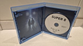 Super 8 Blu-ray