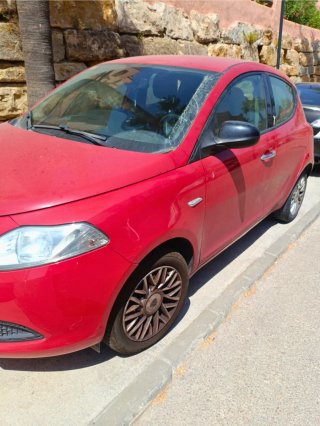 Lancia Ypsilon 2013
