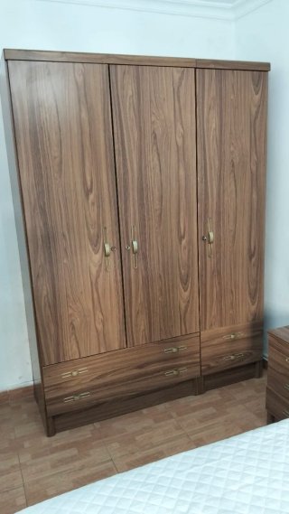 Dormitorio de matrimonio completo