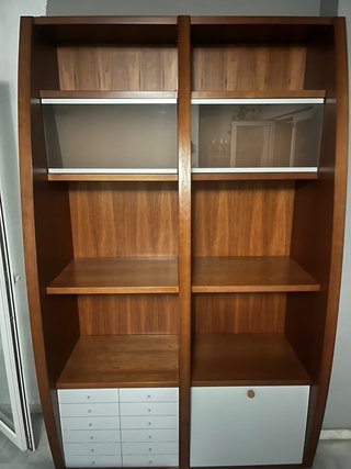 Mueble Banak madera y cristal