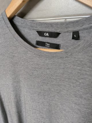 Camiseta gris elástica talla L