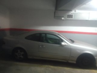 Mercedes-Benz  CLK 2001