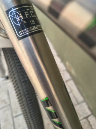 Wheeler E-II Titanium Bicicleta Montaña