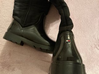 Botas Tommy Hilfiger Negras y Marrones
