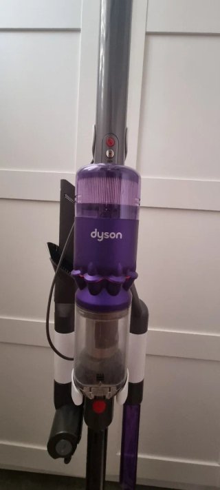 Aspiradora Dyson Vertical Morada