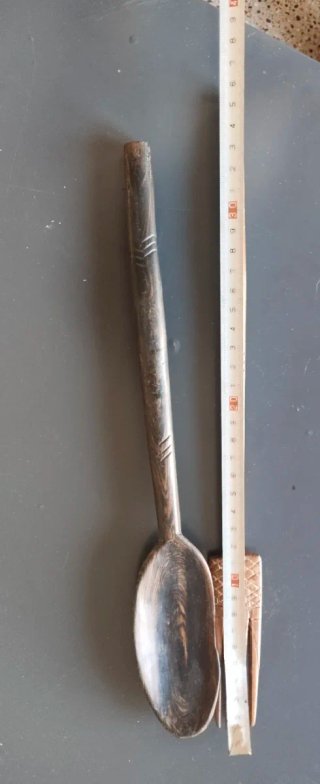 Cuchara y Tenedor de Madera Tallada