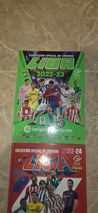 3 Álbumes Panini Liga Este TAPA DURA.
