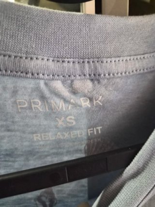 Camiseta Primark azul conchas XS