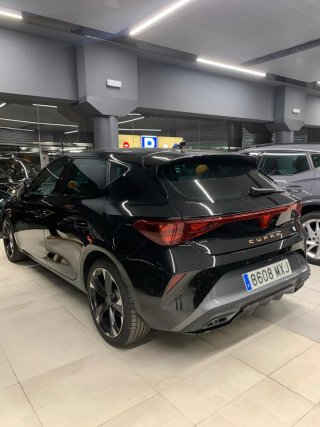 CUPRA Leon 2024