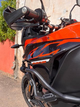 KTM 1090 Adventure Negra/Naranja
