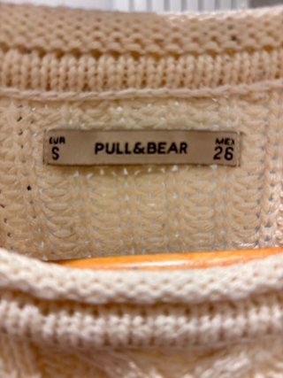 Jersey grueso Pull and Bear beige Talla S