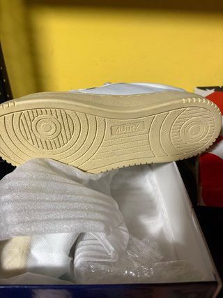 Autry Medalist Low 42  Suola color crema