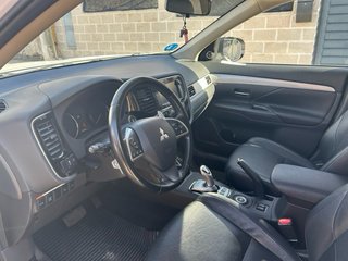 Mitsubishi Outlander 2015