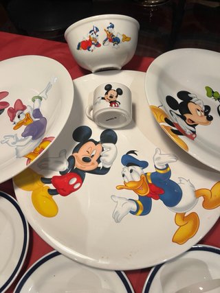 Vajilla Disney Mickey, Donald y Goofy