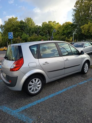 Renault Scenic 2009