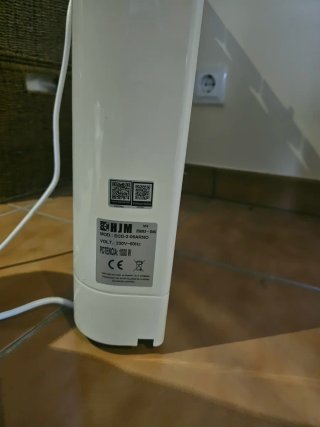 Calefactor eléctrico blanco nuevo