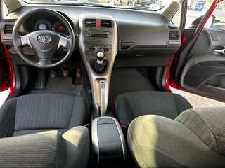 Toyota Auris 2010