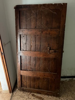 Puerta antigua de madera