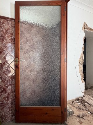 Puerta antigua de madera