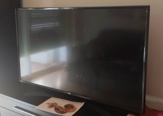 TV LG 49 4K UHD Smart TV 49UJ634V