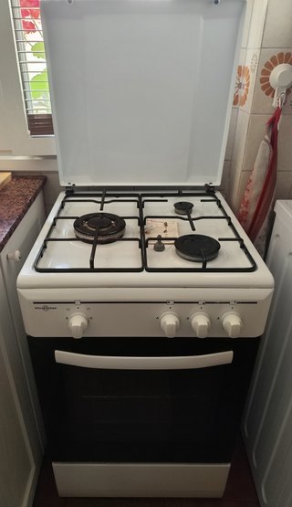 Cucina a gas bianca