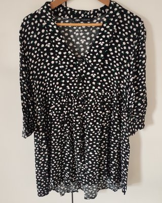 Vestido camisero Zara flores margaritas Talla L