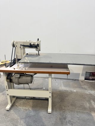 Máquina de coser Sunstar KM-350BL-B