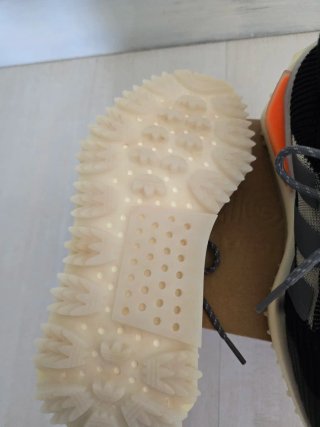 Zapatillas Adidas NMD S1 Negras y Naranjas