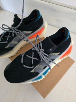 Zapatillas Adidas NMD S1 Negras y Naranjas