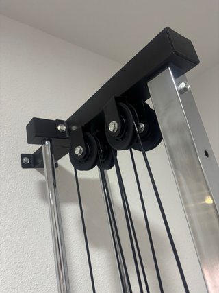 Columna de poleas regulable gimnasio