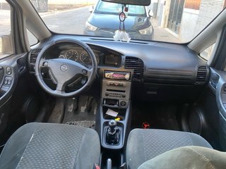 Opel Zafira 2002
