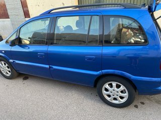 Opel Zafira 2002