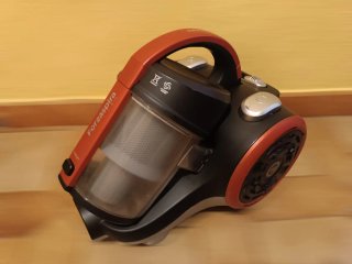 Aspiradora sin bolsa Polti Forzaspina C110
