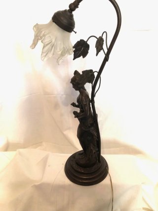 Lampada Liberty Donna Foglie Vetro