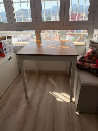 Mesa de comedor Ikea madera