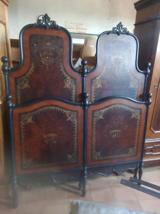 Letto antico ferro battuto con madreperla