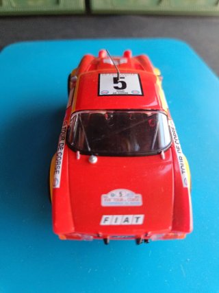 Scalextric Fiat Abarth 124 Rally NUEVO.