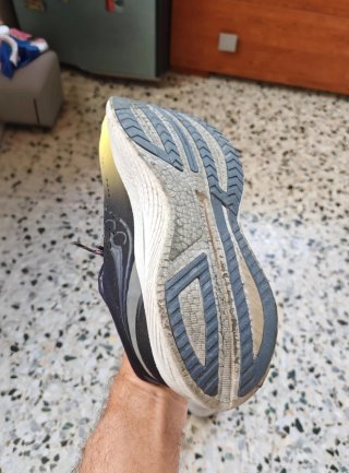 Saucony Endorphin Speed, running uomo, n. 43