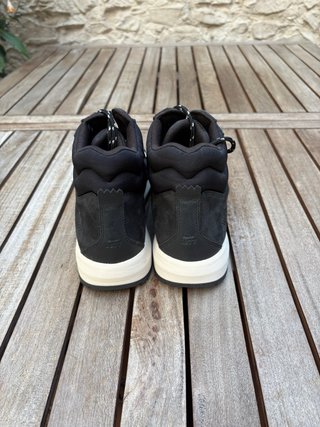 Botas Helly Hansen Talla 44.5 Negras