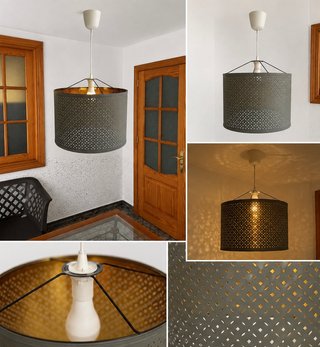 Lámpara de techo gris con interior dorada