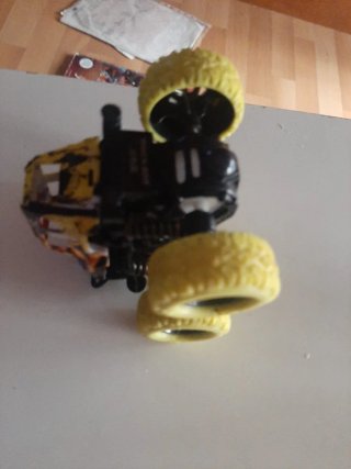 Coche de juguete monster truck