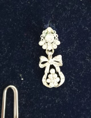 Aderezo fallera niña plata y blanco