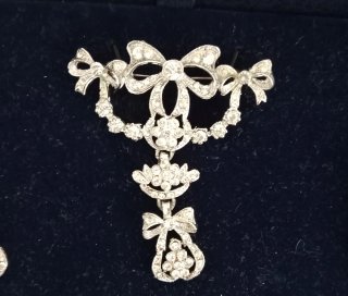 Aderezo fallera niña plata y blanco