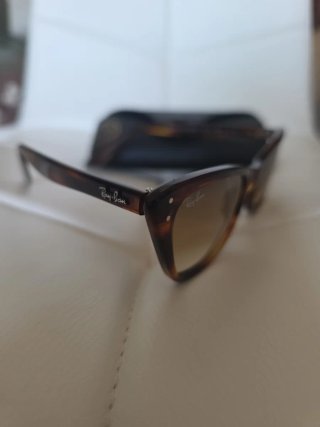 Gafas de sol Ray-Ban Lady Burbank Marrones