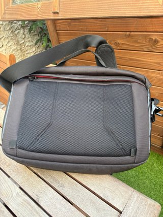 Bolso Helly Hansen Negro 45x35cm