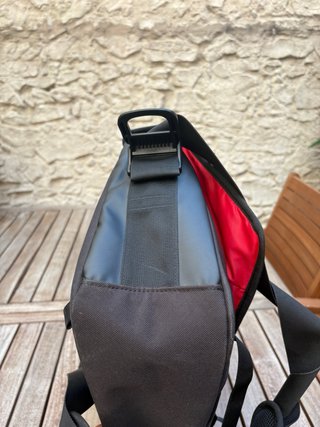 Bolso Helly Hansen Negro 45x35cm