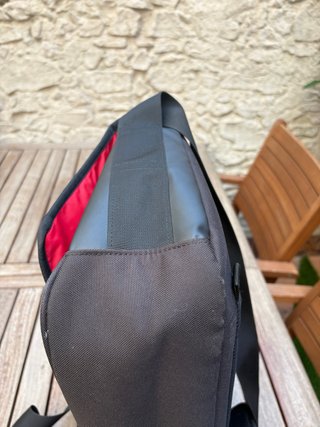 Bolso Helly Hansen Negro 45x35cm