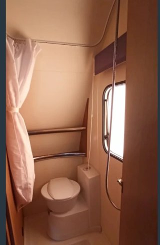 Caravana Knaus Sport 450 FU 2016