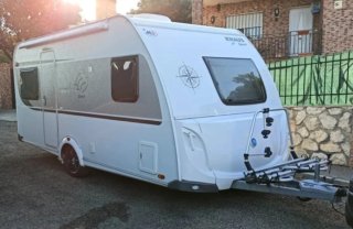 Caravana Knaus Sport 450 FU 2016